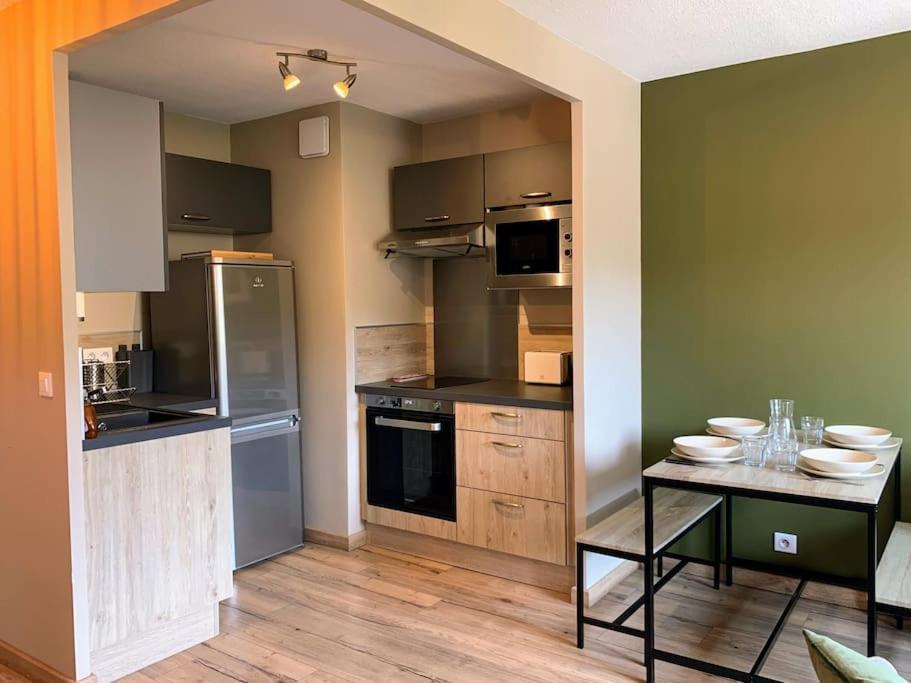 Appartement Cosy Proche Centre ดรากิญญ็อง ภายนอก รูปภาพ